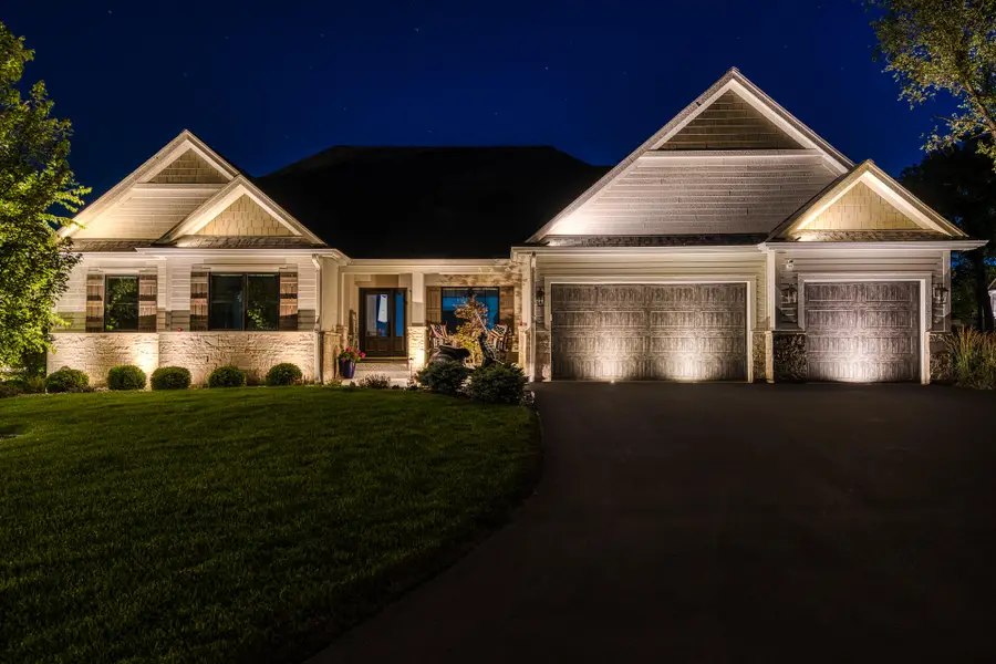 1260 Deer Ct, Geneva, WI 53147 - #2