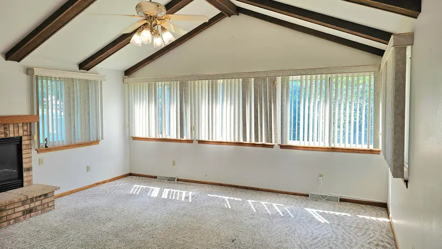 7469 N 51st Blvd, Milwaukee, WI 53223 - #3