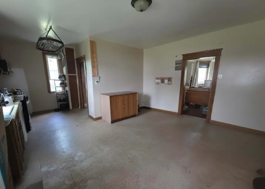 5723 Old Q Rd, Kossuth, WI 54220 - #3