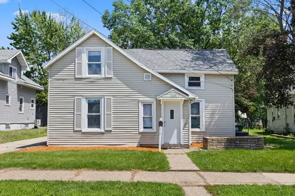1105 19th St S, La Crosse, WI 54601