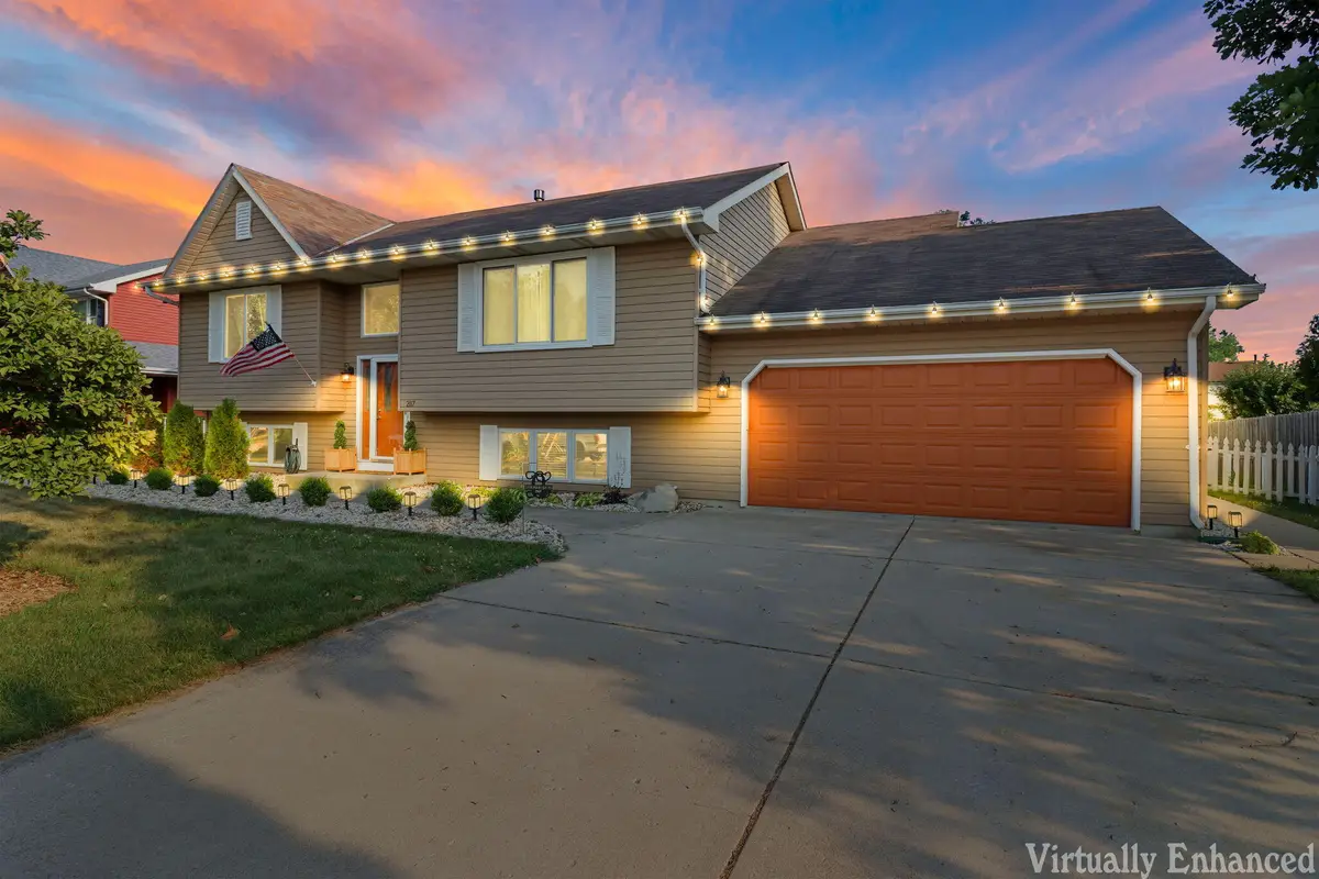 2117 Newberry Ln, Caledonia, WI 53402 - #1