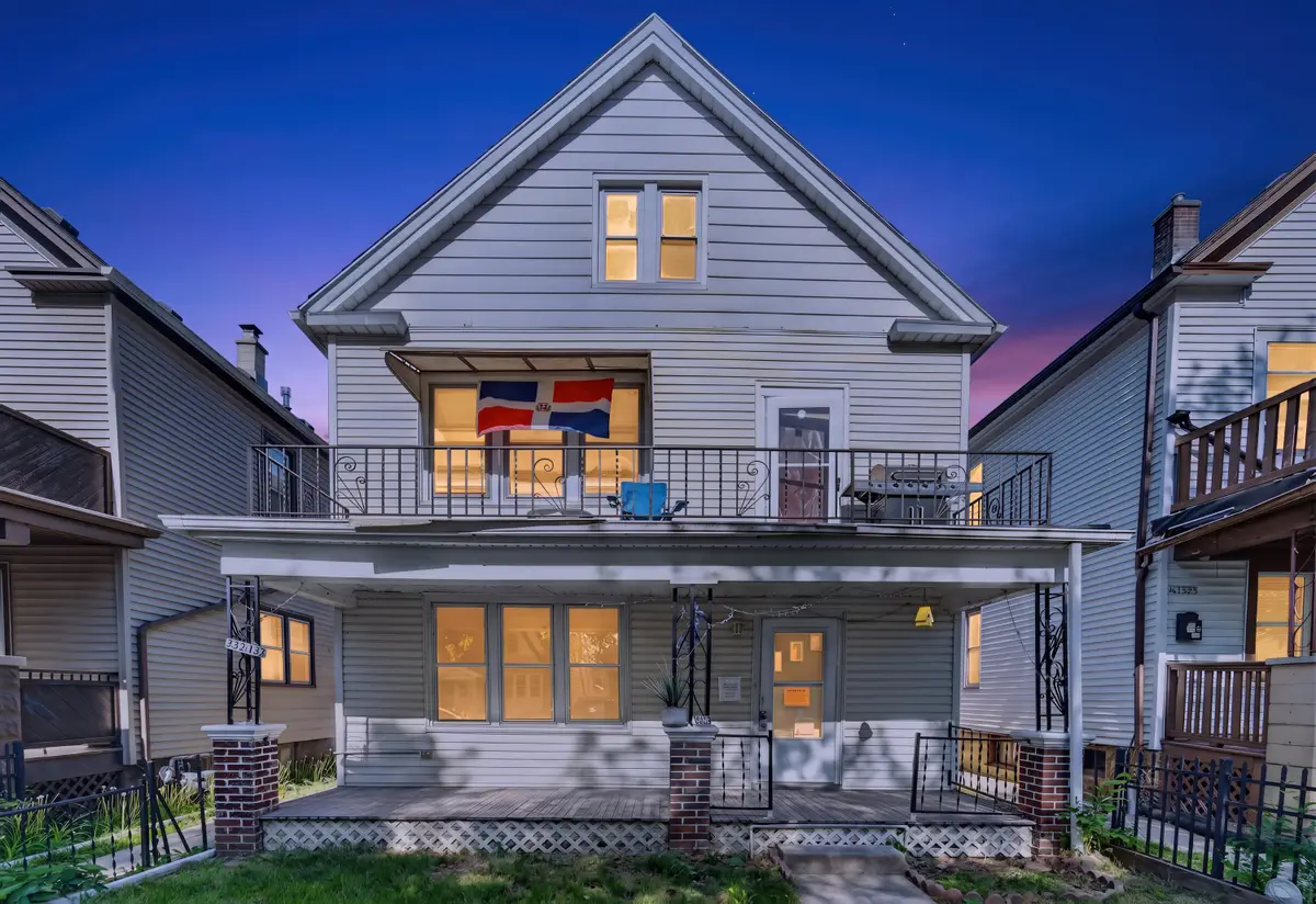 2553 S 12th St, Milwaukee, WI 53215 - #1