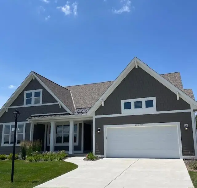 W214N4987 Casey Ct, Menomonee Falls, WI 53051 - #2