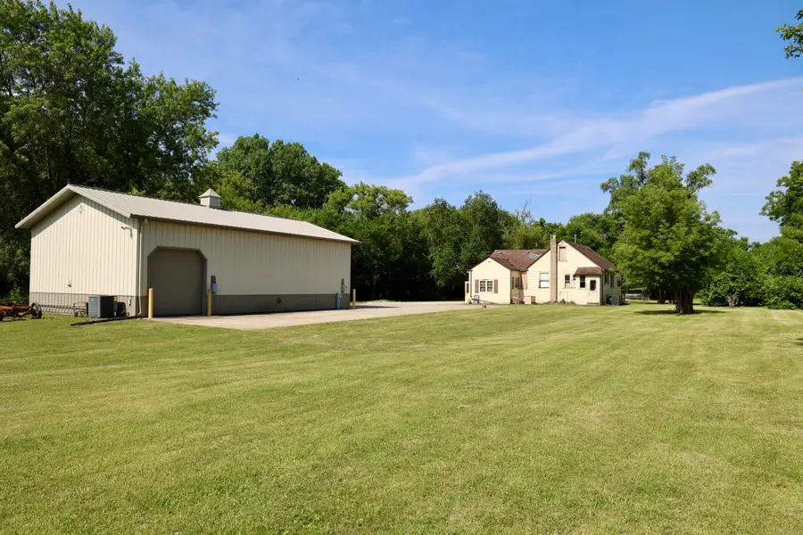 3431 100th Ave, Somers, WI 53144 - #3