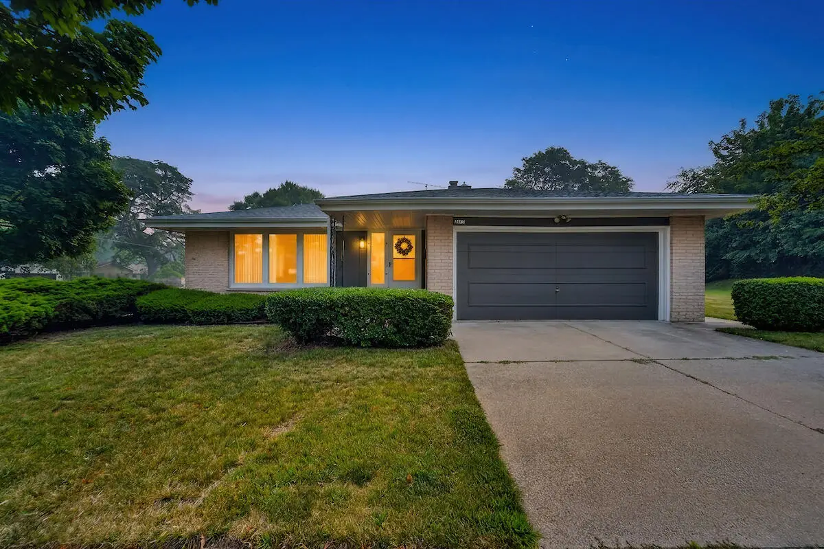 1217 Fariway Dr, Racine, WI 53405 - #1