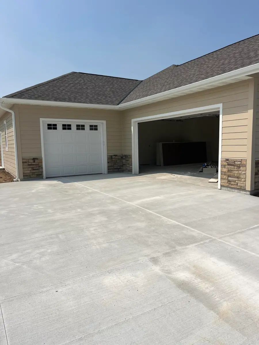 2367 Wallace Lake Rd, Trenton, WI 53090 - #2