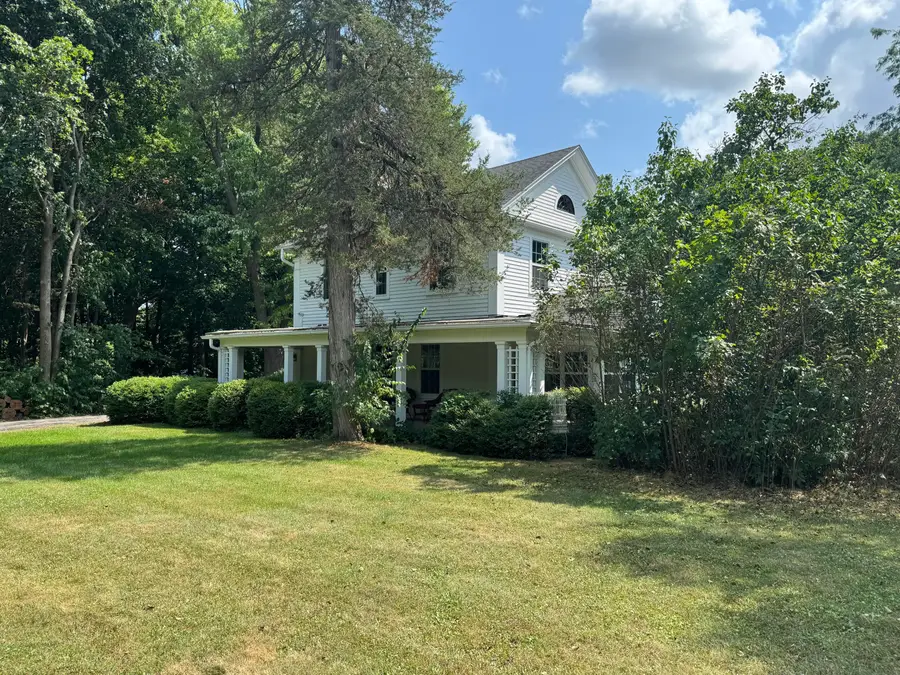 1201 S Waterville Rd, Summit, WI 53066 - #3