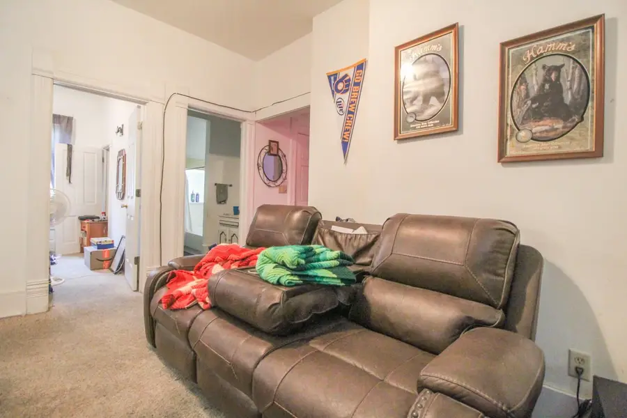 404 Grove St, Fort Atkinson, WI 53538 - #3