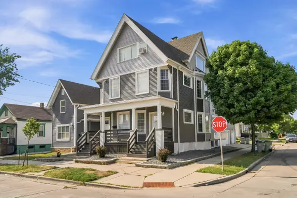 600 W Garfield Ave, Milwaukee, WI 53212