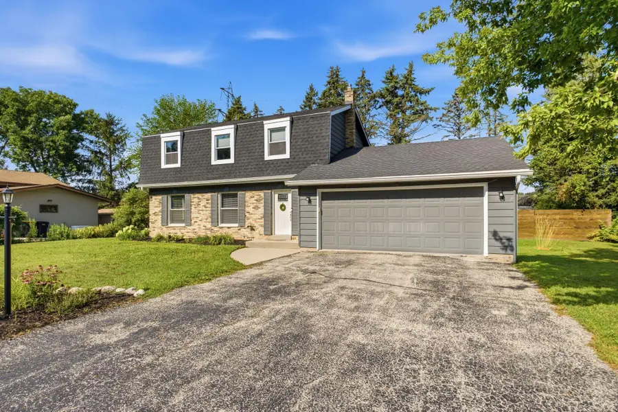 8057 N Cedarburg Rd, Brown Deer, WI 53209 - #3