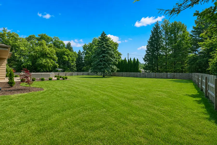 11630 N Riverland Rd, Mequon, WI 53092 - #3