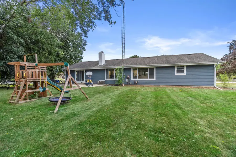 4629 Phoebe Ln, Mount Pleasant, WI 53405 - #2