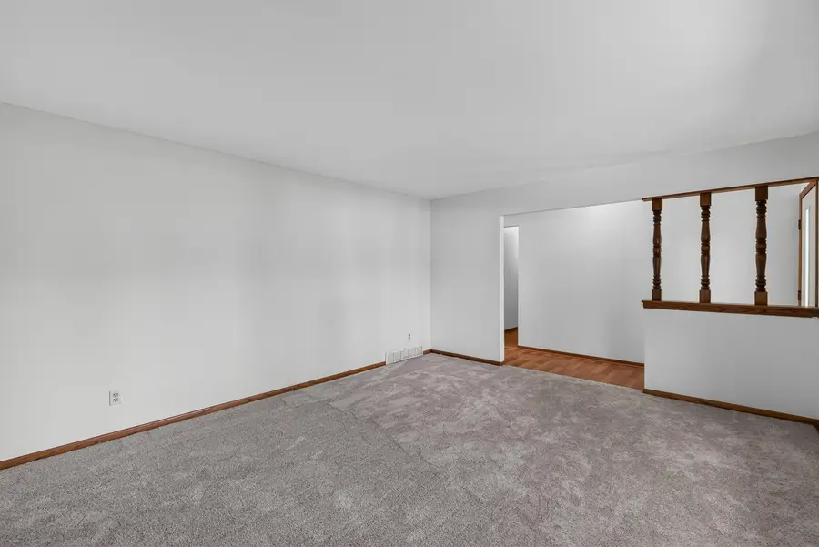 5749 Debbie Ln, West Bend, WI 53095 - #3