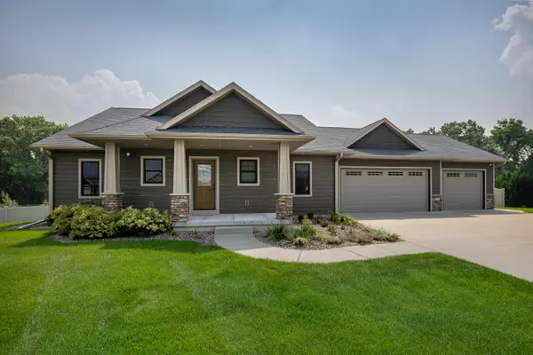 1513 Bridger Dr, Holmen, WI 54636