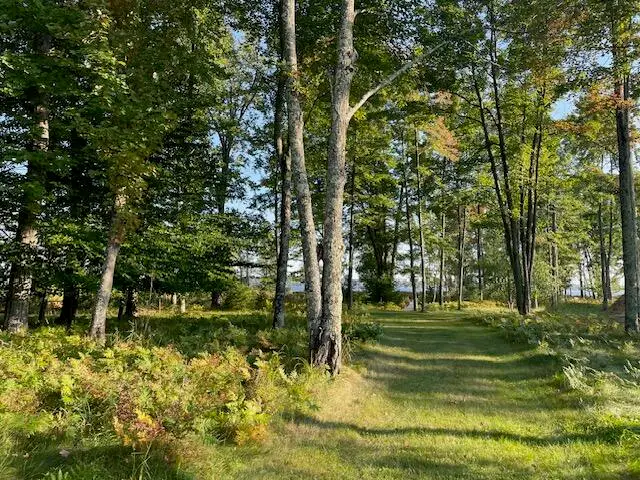 W6195 Sandstone Ln, Crivitz, WI 54114 - #2