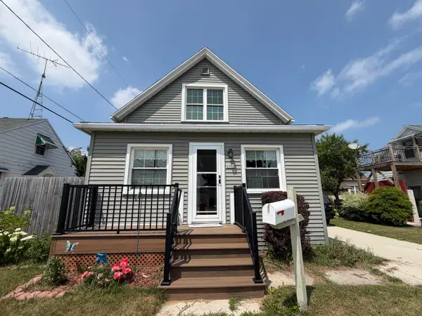 2012 Geele Ave, Sheboygan, WI 53083