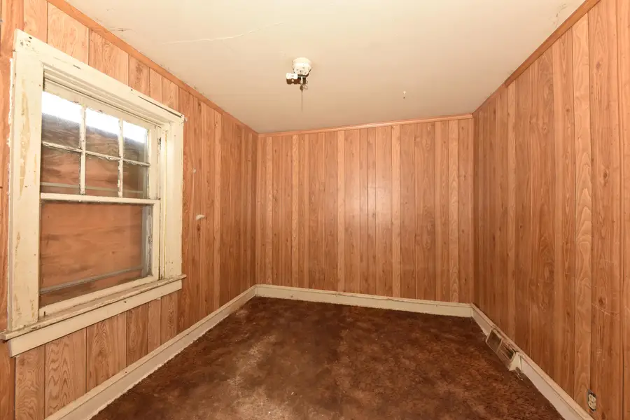 508 W Vienna Ave, Milwaukee, WI 53212 - #3