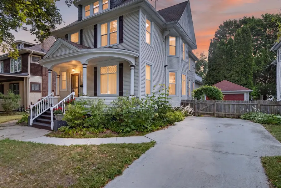 1809 N 7th St, Sheboygan, WI 53081 - #2