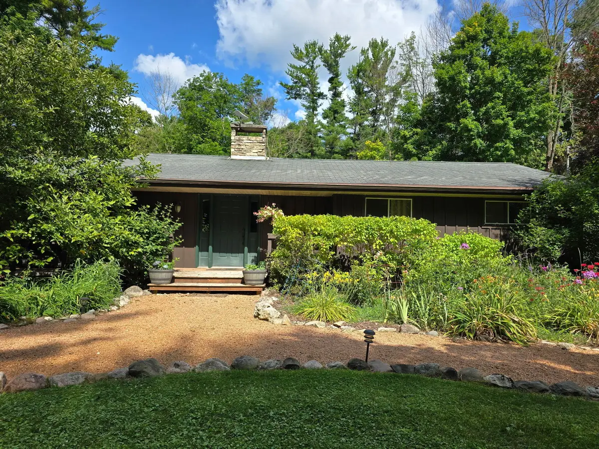 5130 Old Y Rd, Gibson, WI 54227 - #1