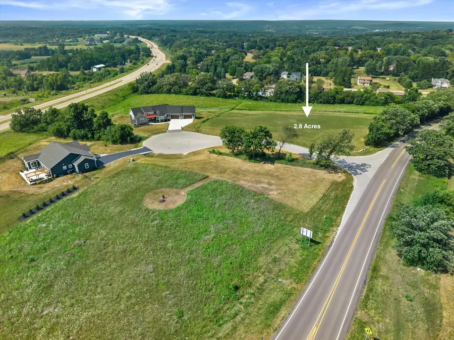S59W29914 Aces Ct, Genesee, WI 53189 - #3