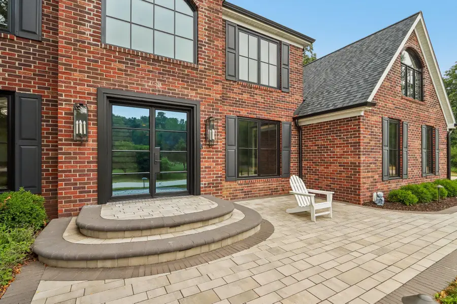 3479 Broken Bow Trl, Delafield, WI 53018 - #3