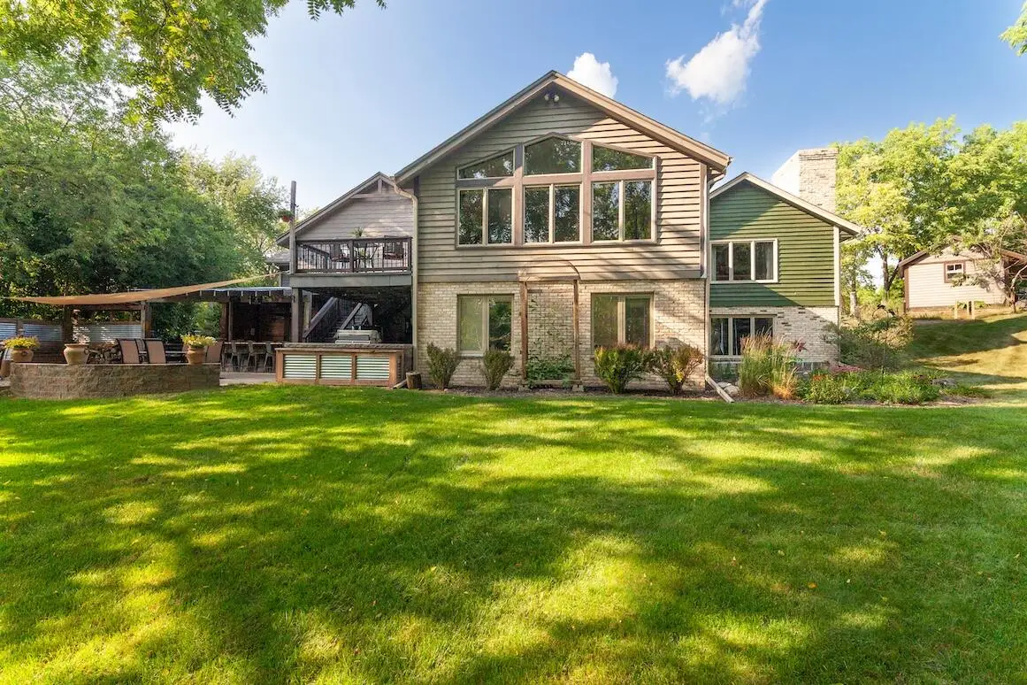 W318N1050 Huckleberry Way, Delafield, WI 53018 - #1