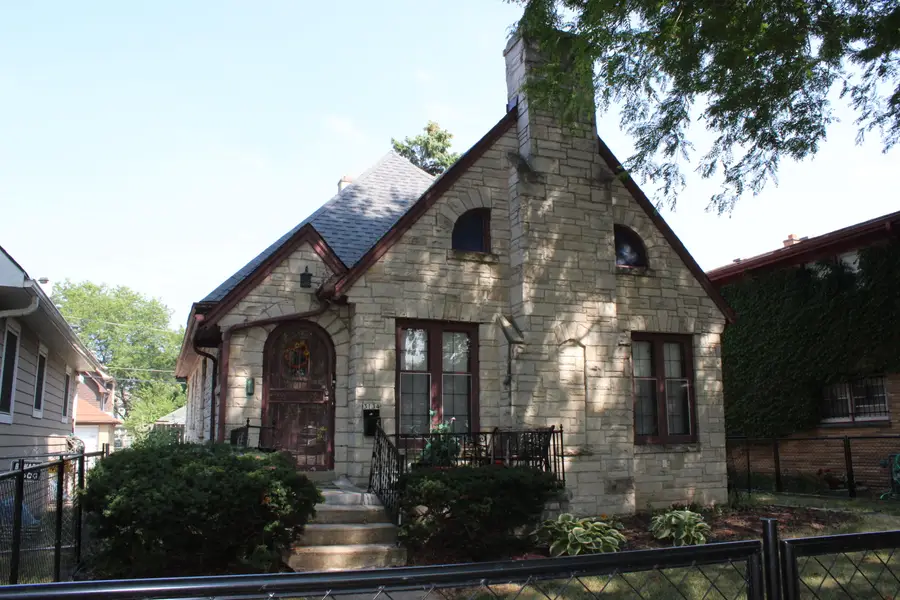 3134 N 46th St, Milwaukee, WI 53216 - #2