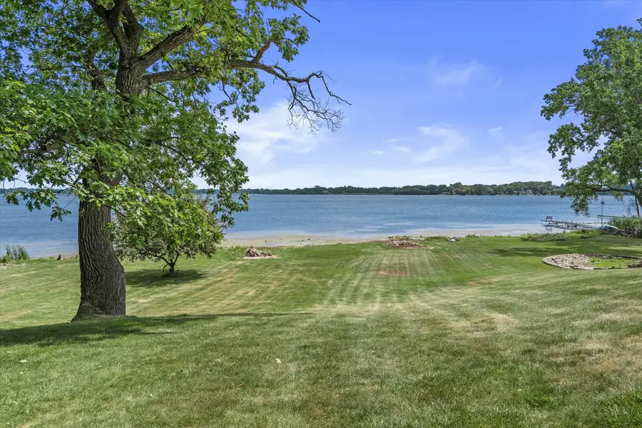7301 W Wind Lake Rd, Wind Lake, WI 53185 - #2