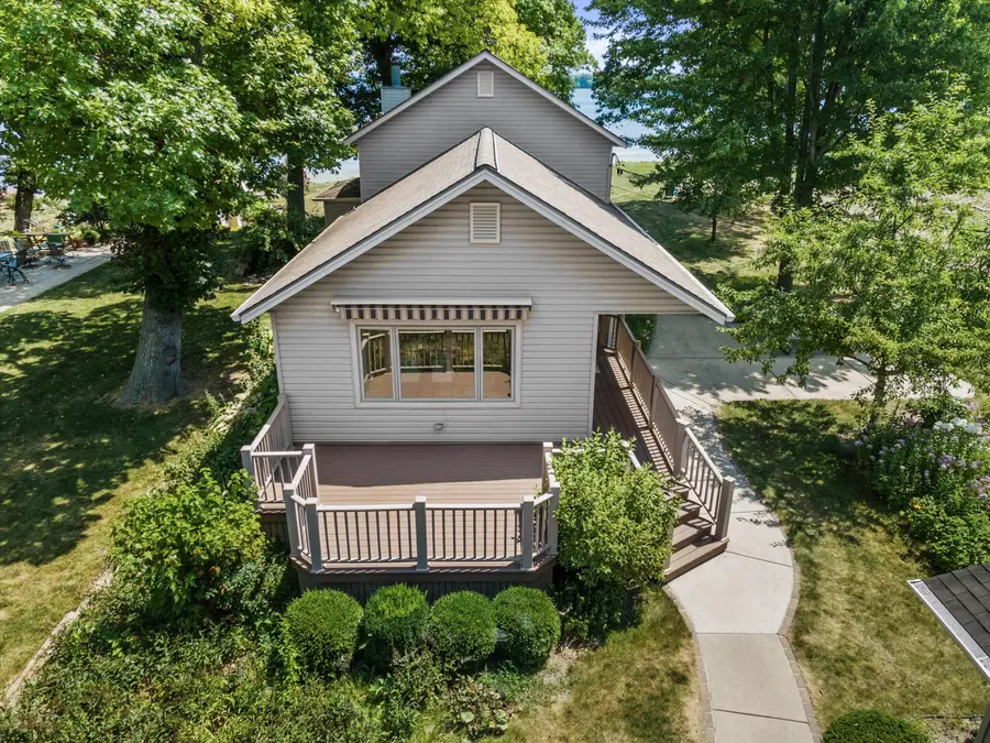 7301 W Wind Lake Rd, Wind Lake, WI 53185 - #3