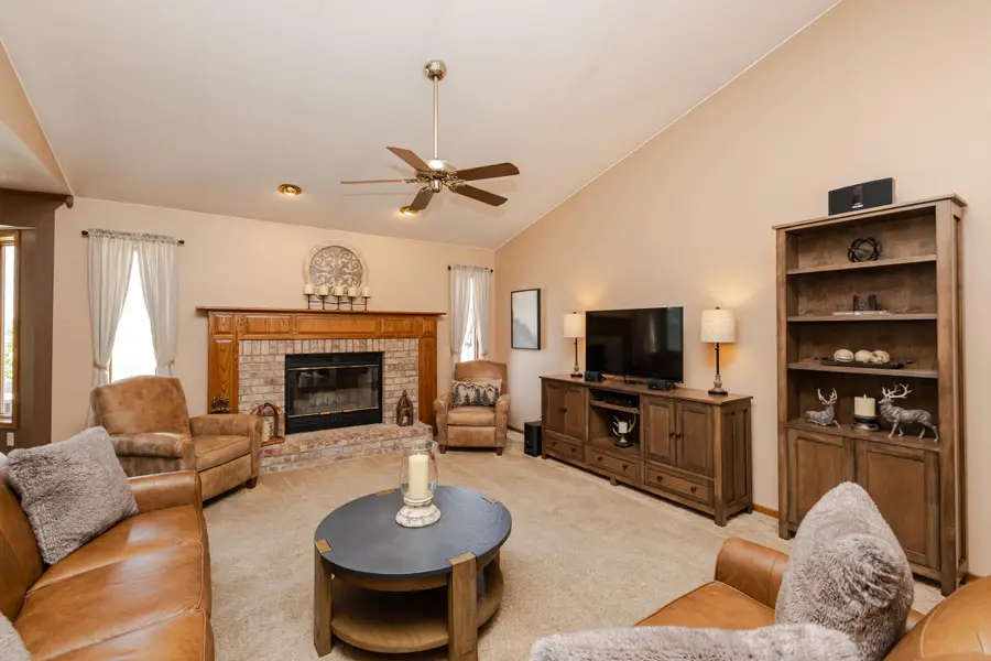 N60W24632 Lynette Pass, Sussex, WI 53089 - #3