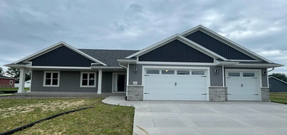 3422 Horton St, Holmen, WI 54636 - #1