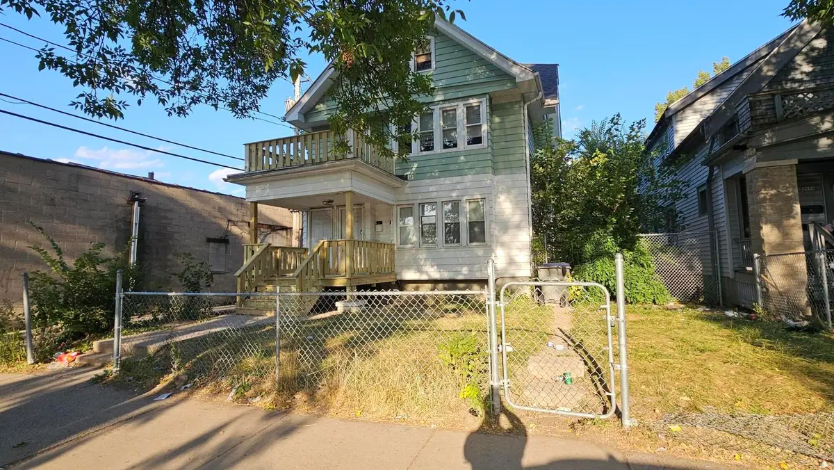 2658 N 48th St, Milwaukee, WI 53210 - #1