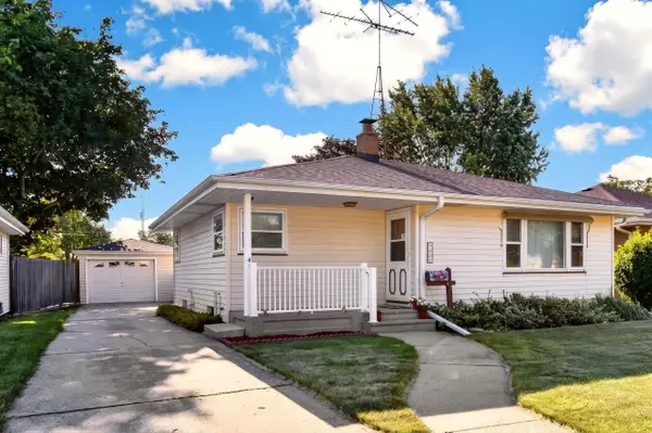 7815 42nd Ave, Kenosha, WI 53142