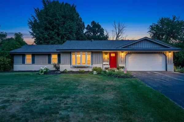 9224 N Fairy Chasm Ln, Brown Deer, WI 53223