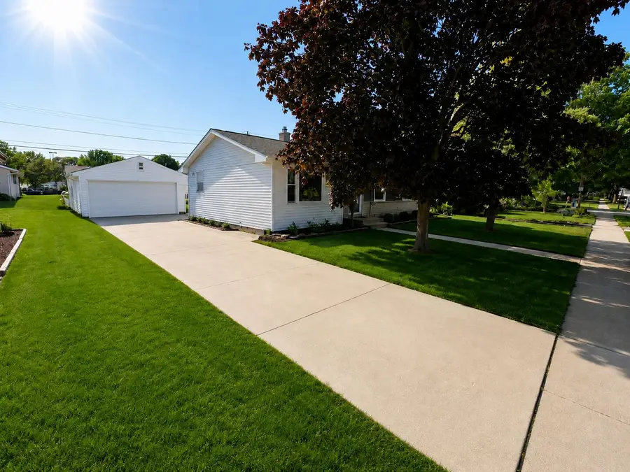 2928 S 21st St, Sheboygan, WI 53081 - #3