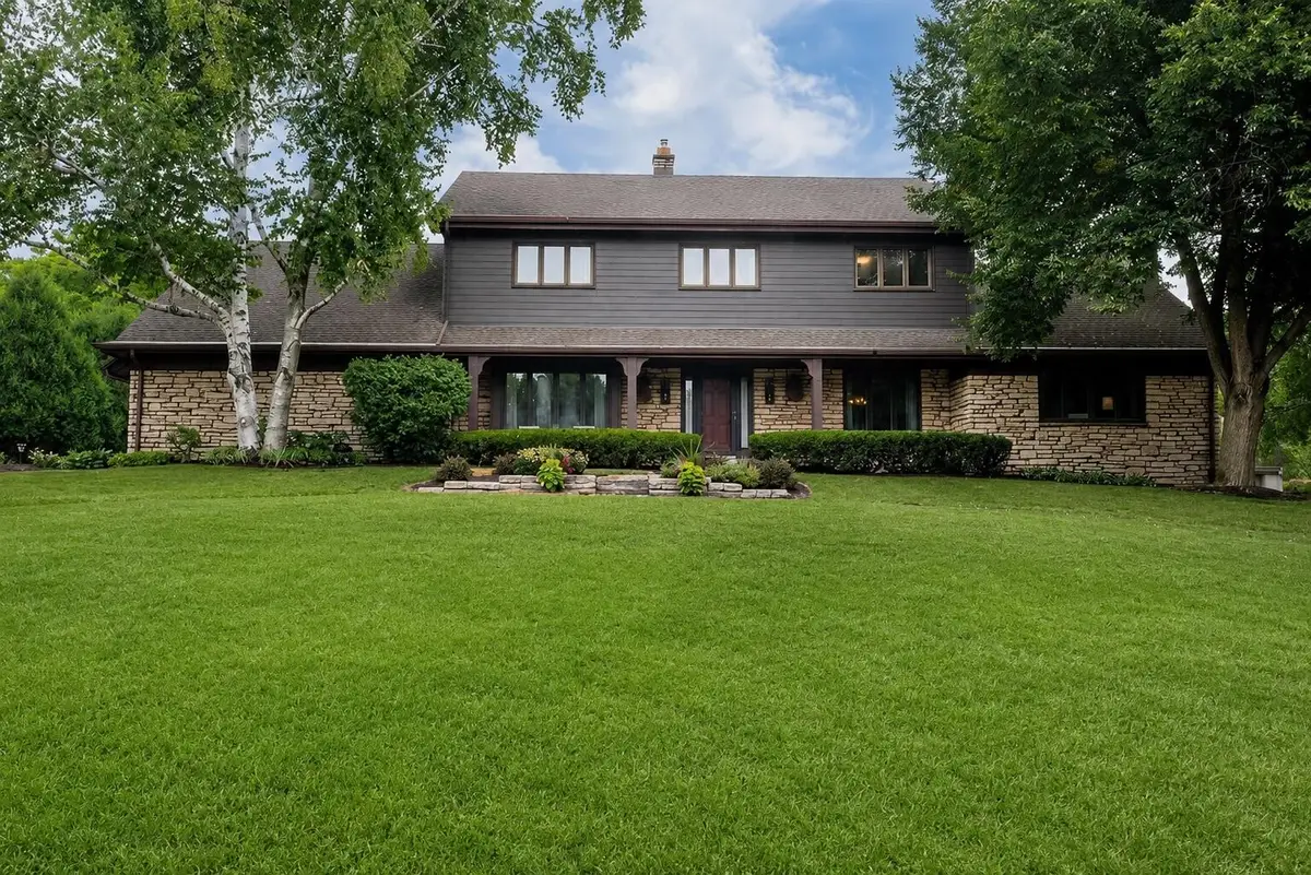 1790 Kelly Ln, Brookfield, WI 53045 - #1