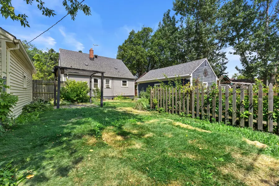 3321 Tenth Ave, Racine, WI 53402 - #3
