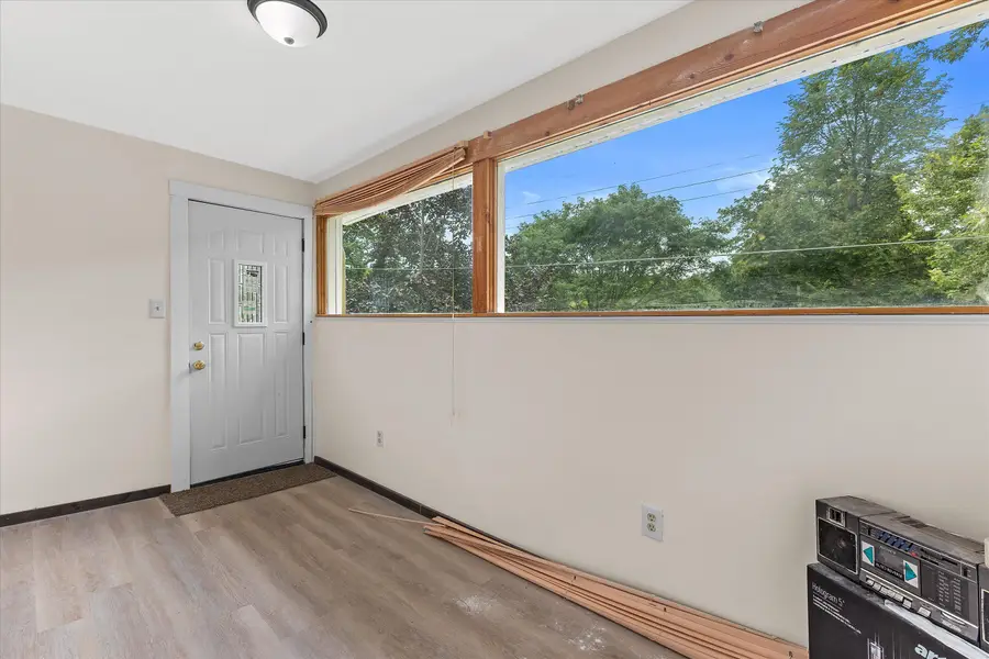 419 Hayes Ave, Racine, WI 53405 - #3