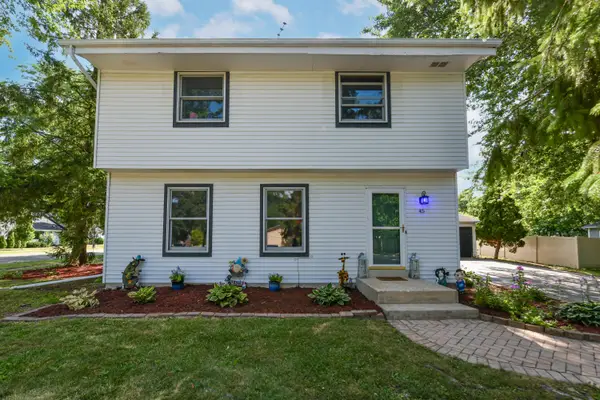 45 N Maria Dr, Elkhorn, WI 53121