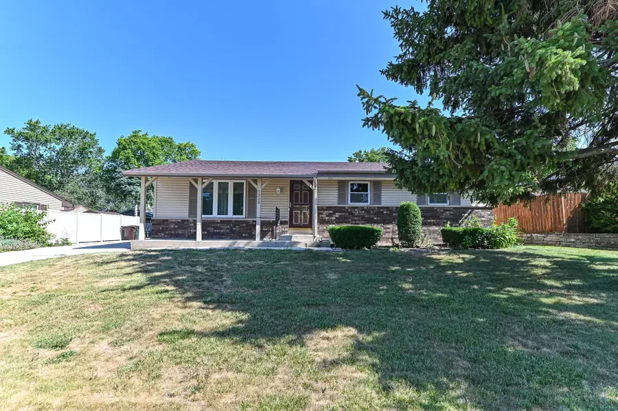 1220 Lakeview Ave, South Milwaukee, WI 53172 - #2