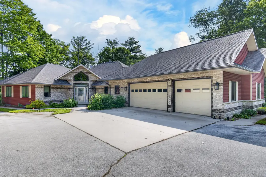 W3741 Sumac Rd, Sheboygan Falls, WI 53085 - #2