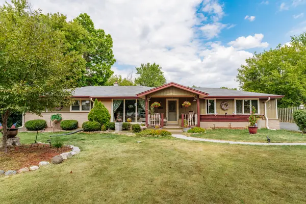 3650 S Wollmer Rd, Greenfield, WI 53228