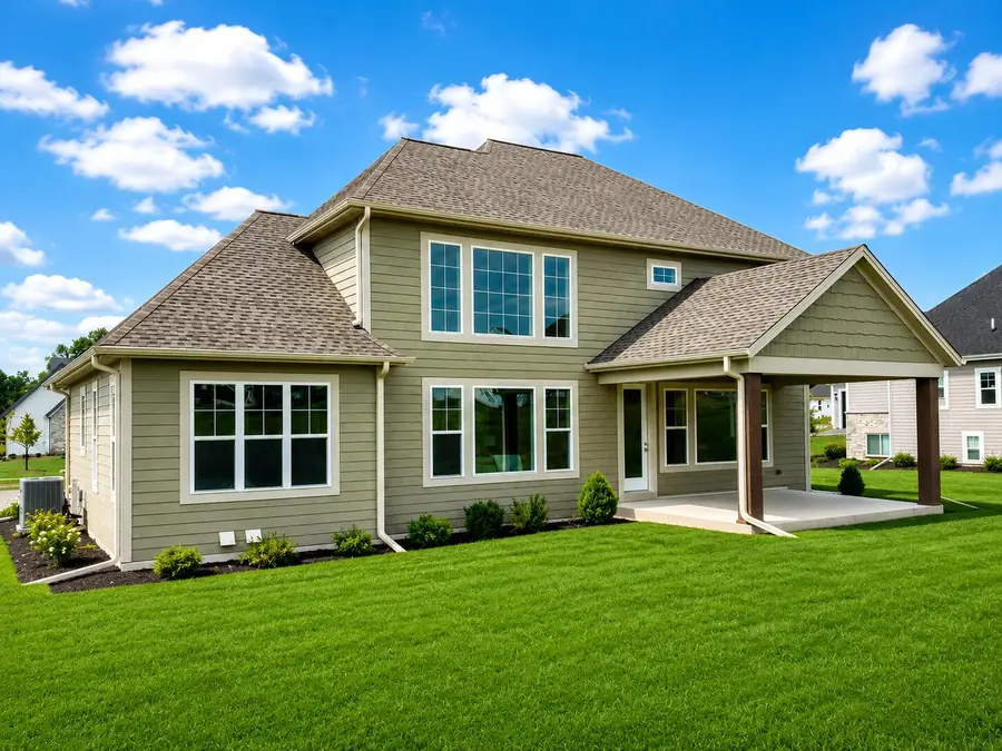 W214N6672 Fairview Dr, Menomonee Falls, WI 53051 - #2