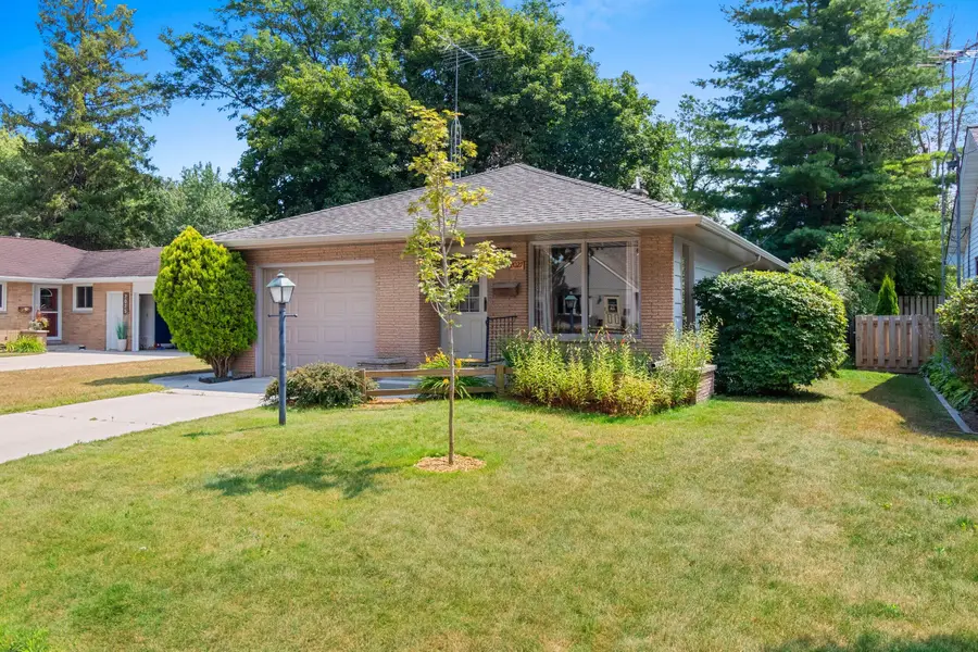 2027 Markham St, Manitowoc, WI 54220 - #3