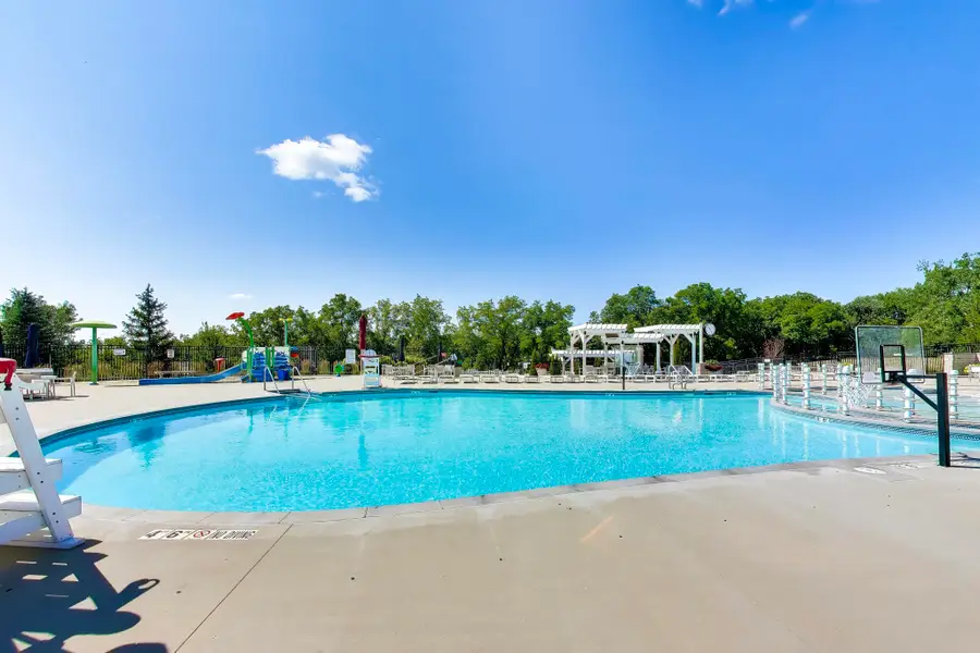 703 Greenview Cir, Geneva, WI 53147 - #3