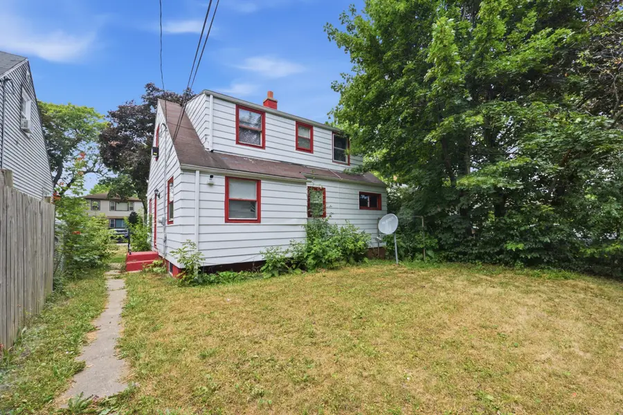 5830 N 66th St, Milwaukee, WI 53218 - #2