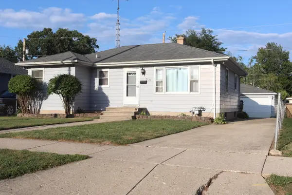 7925 45th Ave, Kenosha, WI 53142