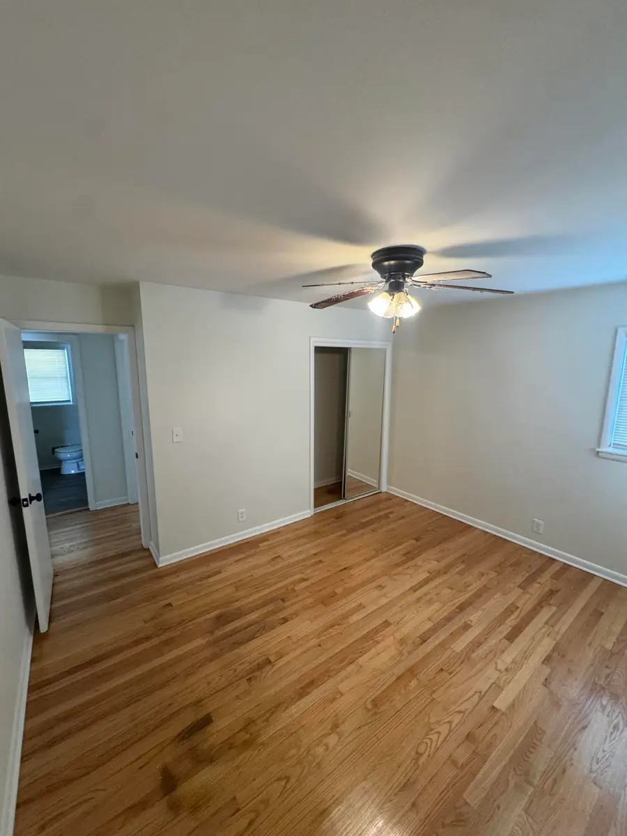 7810 W Kathryn Ave, Milwaukee, WI 53218 - #3