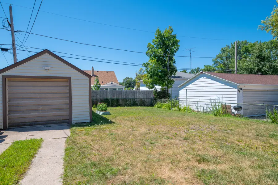 3513 S 48th St, Greenfield, WI 53220 - #2