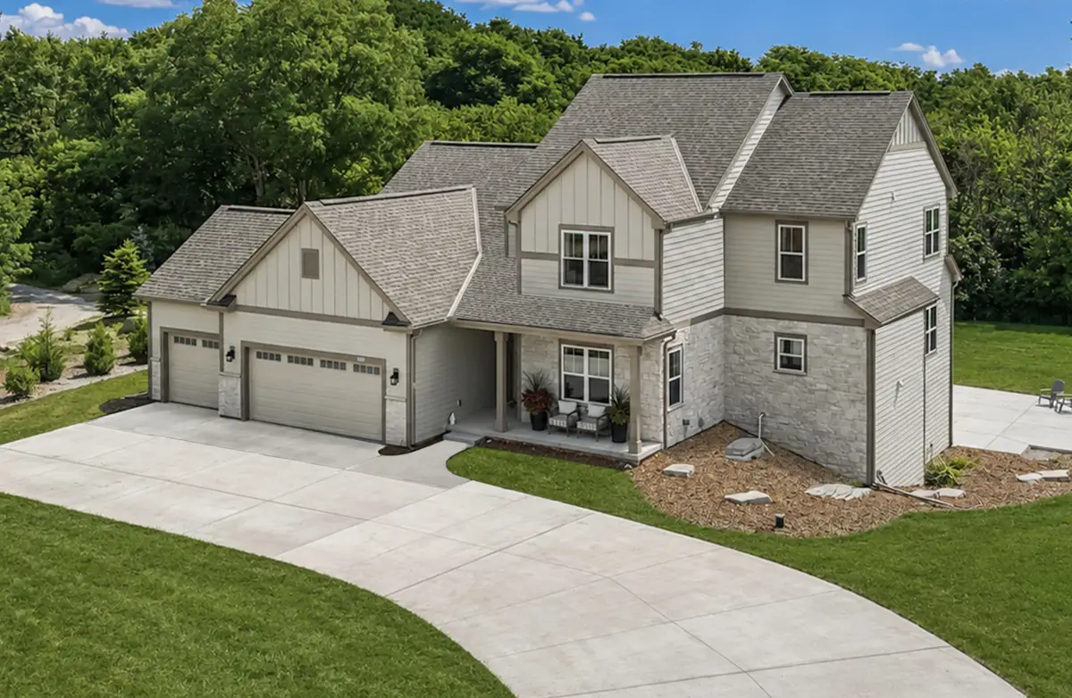 5932 S Quarry Park Ct, New Berlin, WI 53146 - #1